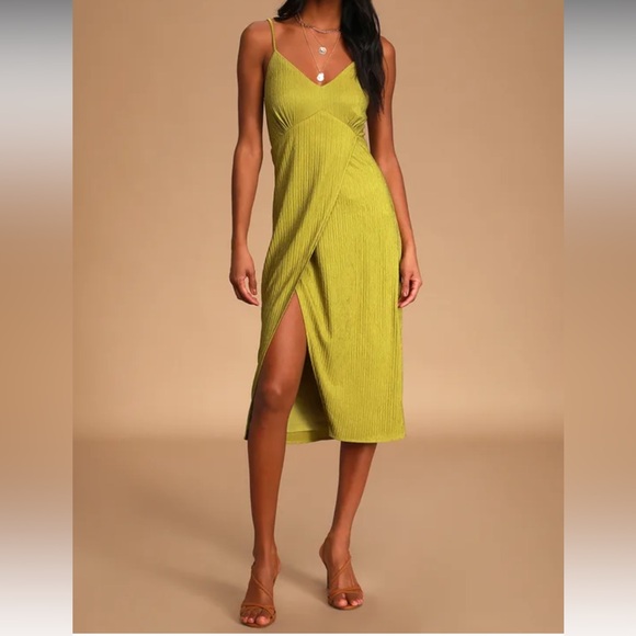 Lulu's View and I Chartreuse Tie-Back Faux-Wrap Midi Dress - Picture 1 of 10